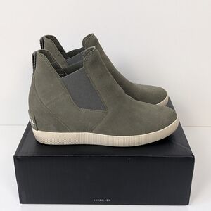 Sorel Out N About Suede Slip-On Wedge Boots Women's 10 Stone Green